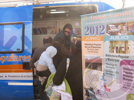 Bibliomóvil 2012